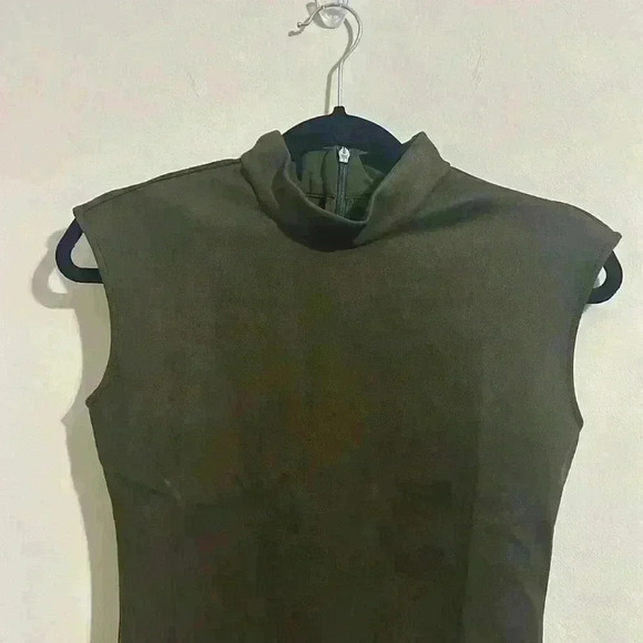 SPANX - Picture 2 of 5